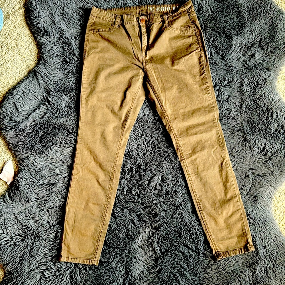 Light brown cotton on Mid rise jegging